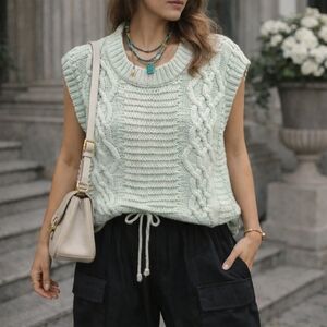 Mystree Women's Cable Knit Sweater Vest - Light Green